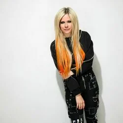 Break Of A Heartache Tab by Avril Lavigne