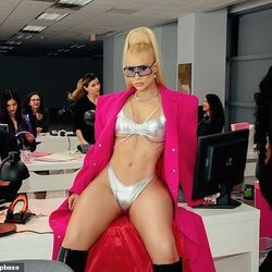Money Come Chords by Iggy Azalea