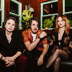 High Tide Chords by Babes In Canyon