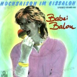 Hochsaison I'm Eissalon by Babsi Balou