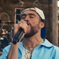 Un X100to Chords by Bad Bunny