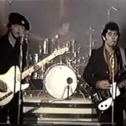 Hold On Chords by Badfinger