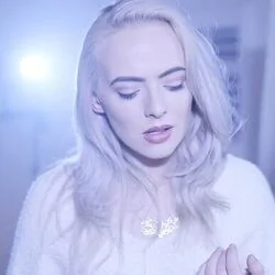 Silent Holy Night Chords by Madilyn Bailey