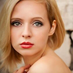 Mirrors Chords by Madilyn Bailey