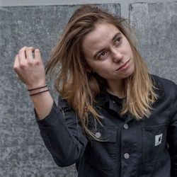 Guthrie Tab by Julien Baker