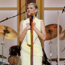 People Pleaser  Chords by Kelsea Ballerini