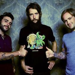 The Great Salt Lake Intro by Band Of Horses
