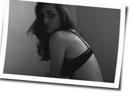 Fall Over Chords by BANKS