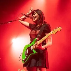 Back To Mars Live Bass Tab by Beabadoobee