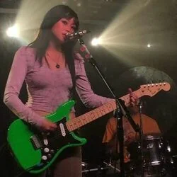 Glue Song Solo Tab by Beabadoobee