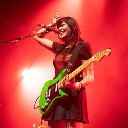 Back To Mars Live Bass tabs by Beabadoobee