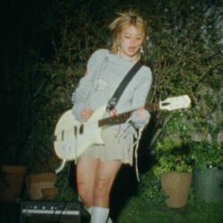 Care Bass tabs by Beabadoobee