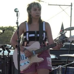 Colorblind Bass Tab by Beach Bunny