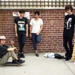 Shallow Bass Tab by Beach Fossils