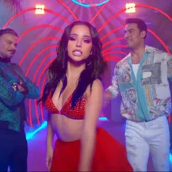 Perdiendo La Cabeza Chords by Becky G
