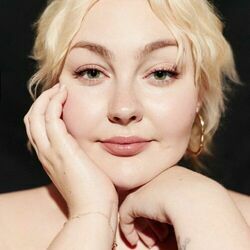 To Lindsay Feat Arlo Sim Chords by Bella Taylor Smith