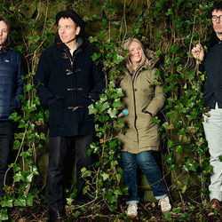 Electronic Renaissance Chords by Belle And Sebastian