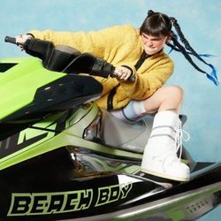 Beach Boy Chords by BENEE
