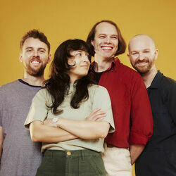 Silence Is Golden Chords by The Beths