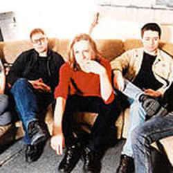 Cold By The Sea Chords by Betty Goes Green