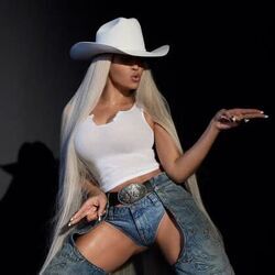 Leviis Jeans Chords by Beyoncé