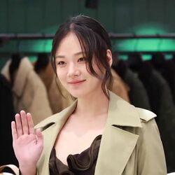 Hongdae R And B Chords by Bibi (비비)