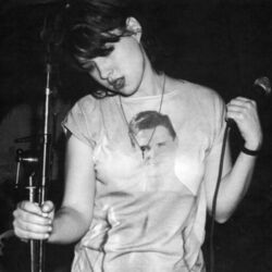 White Boy Bass tabs by Bikini Kill
