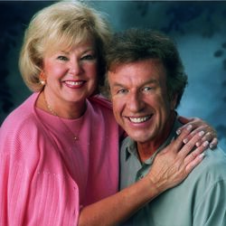 In Time On Time Every Time Chords by Bill And Gloria Gaither
