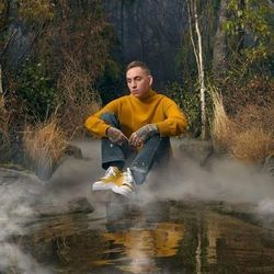 Alone In A Room Full Of People Chords by Blackbear
