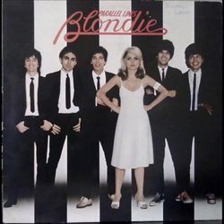 11.59 Bass tabs by Blondie