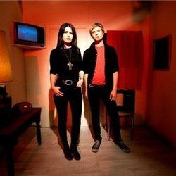It's Getting Boring By The Sea Bass Tab by Blood Red Shoes