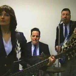 Don't Wanna Love Bass Tab by The Boojums