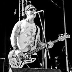 Blackout Chords by The Bouncing Souls