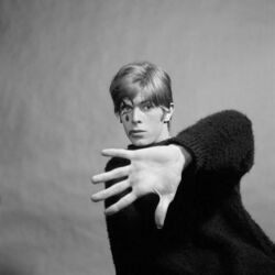 Aprils Tooth Of Gold Chords by David Bowie