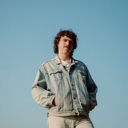 Boy Golden chords for Suffer