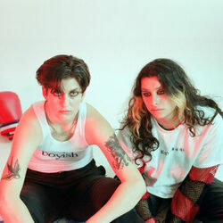 Legs Chords by Boyish