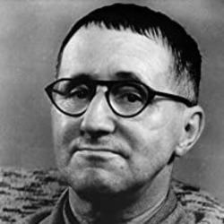 Resolution Der Kommunarden by Bertolt Brecht