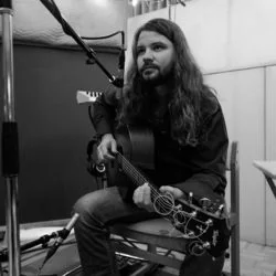 Shut Up And Sing Chords by Brent Cobb