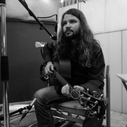 Shut Up And Sing Chords by Brent Cobb