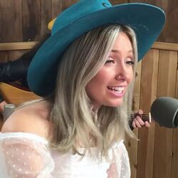 Motel Livin Chords by Brooke Lee