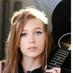 That Girl Chords by Brooklyn Summer