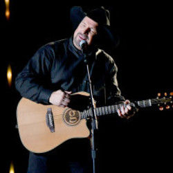 Stronger Than Me Chords by Garth Brooks
