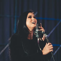Redimido Chords by Bruna Olly