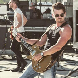 Talk To This Town Chords by Chase Bryant