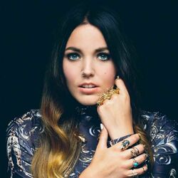 Push Play Chords by Miriam Bryant
