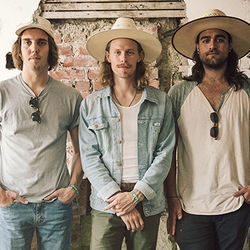 Fall Fall Fall Chords by Caamp