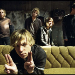 Cover Me Again Chords by Cage The Elephant