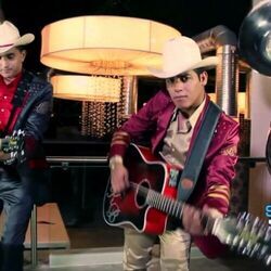 El Toro Encartado Intro by Ariel Camacho