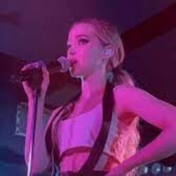 I Know Something Live Chords by Dove Cameron