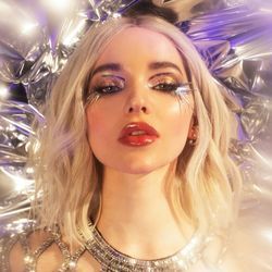 Lazybaby  by Dove Cameron